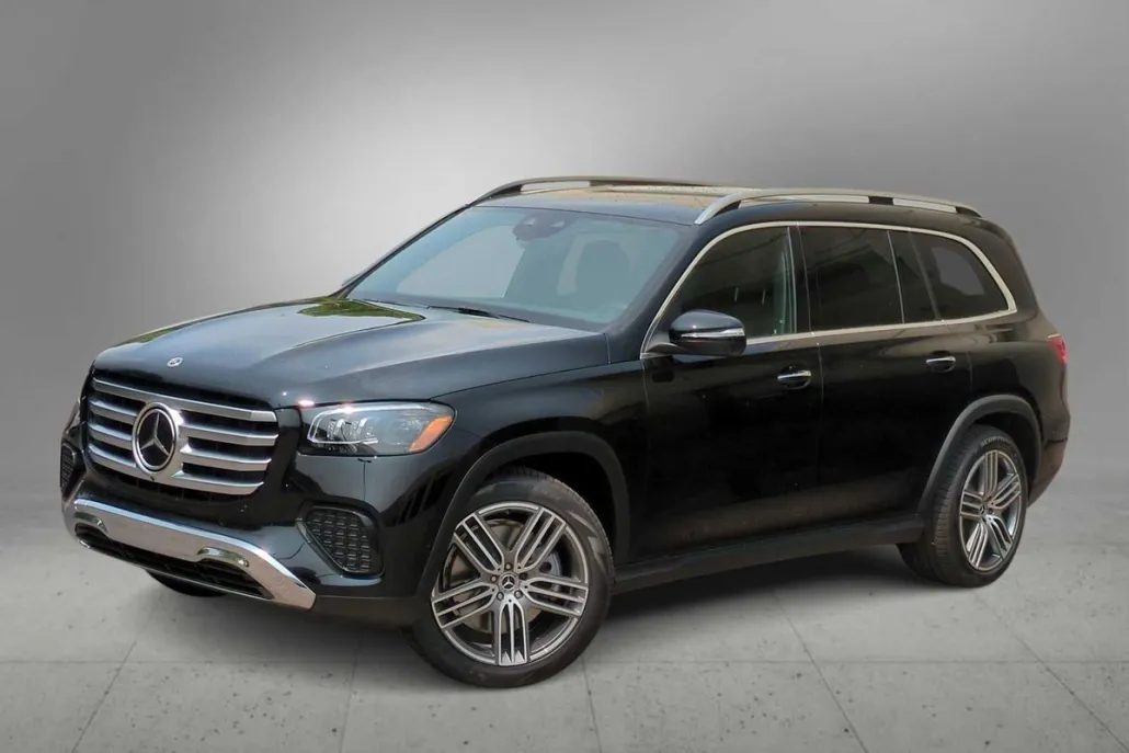 2025 Mercedes Benz GLS 450 4MATIC photo 1