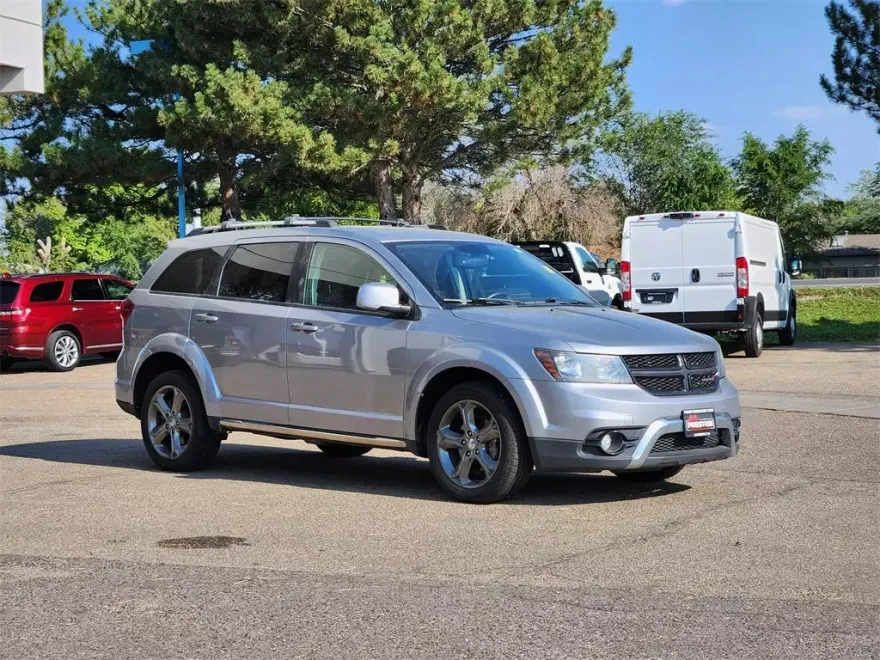 2016 Dodge Journey Crossroad photo 1
