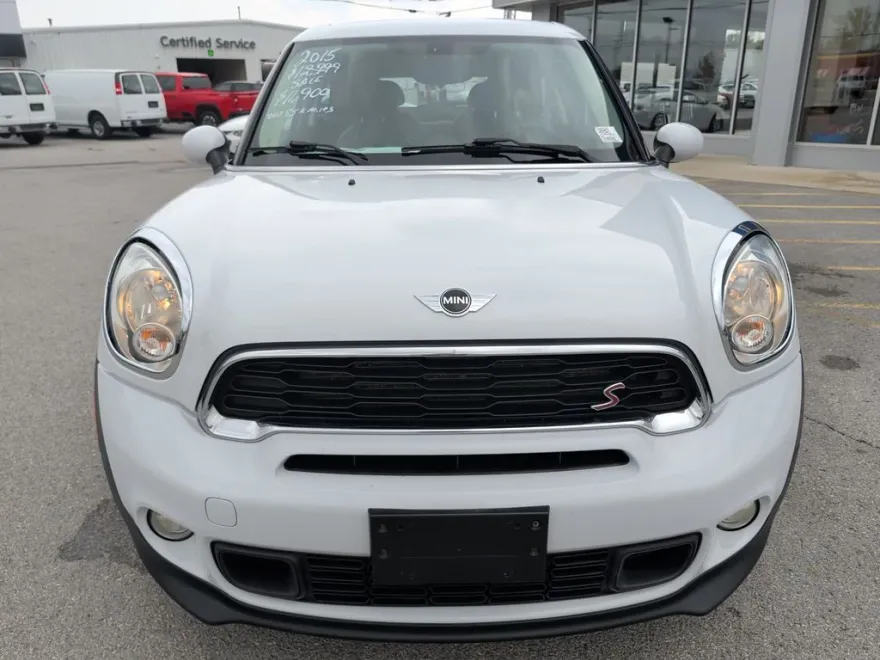 2015 Mini Cooper John Cooper Works S ALL4 photo 1