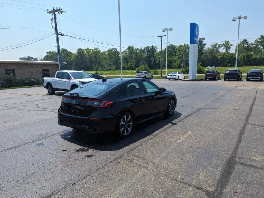 2026 Honda Civic Hatchback Hybrid Sport Touring photo 1