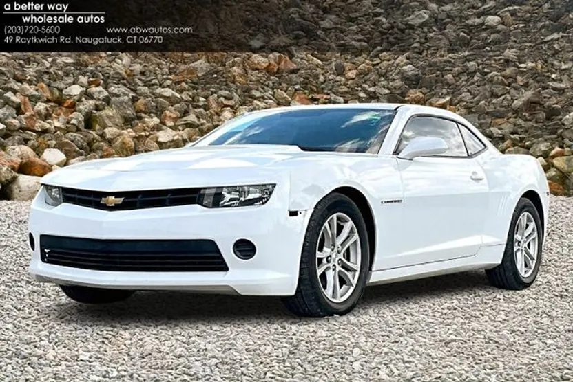 2015 Chevrolet Camaro LS photo 1