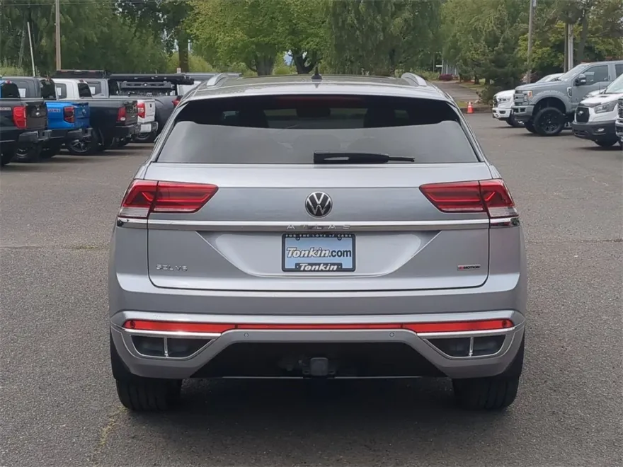 2022 Volkswagen Atlas Cross Sport V6 SEL Premium R-Line photo 1