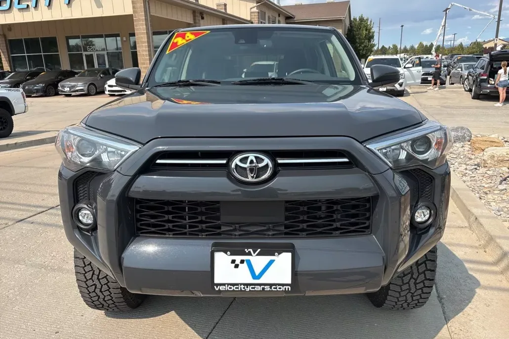 2024 Toyota 4Runner SR5 photo 1