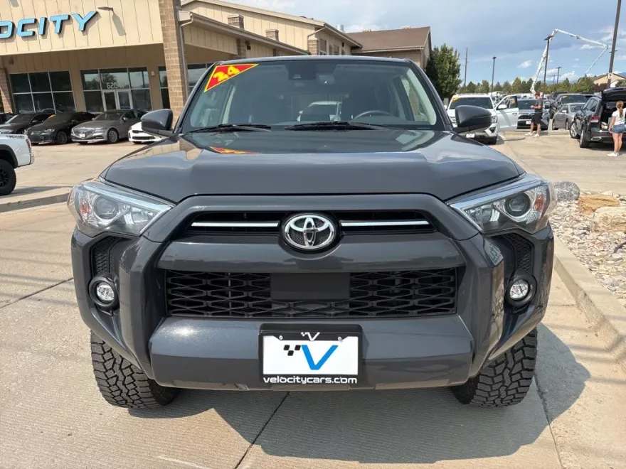2024 Toyota 4Runner SR5 photo 1