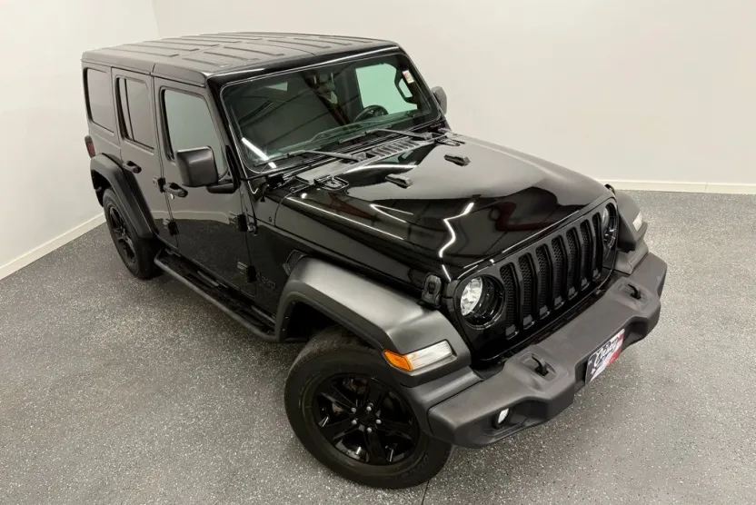 2021 Jeep Wrangler Unlimited Sport Altitude photo 1