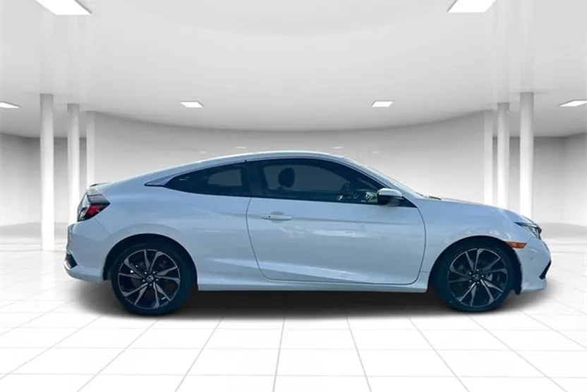 2020 Honda Civic Sport photo 1