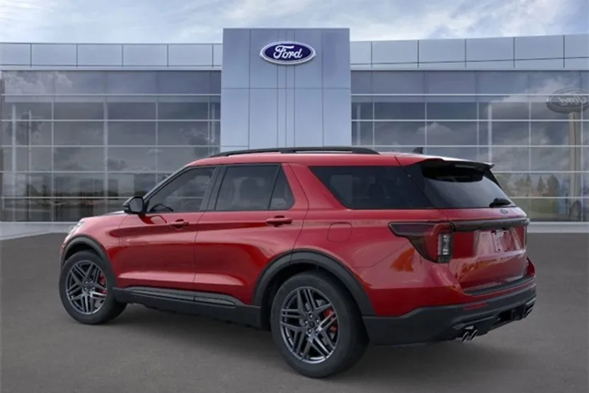 2025 Ford Explorer ST photo 1