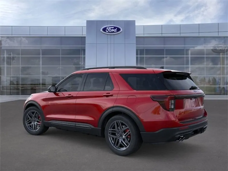 2025 Ford Explorer ST photo 1