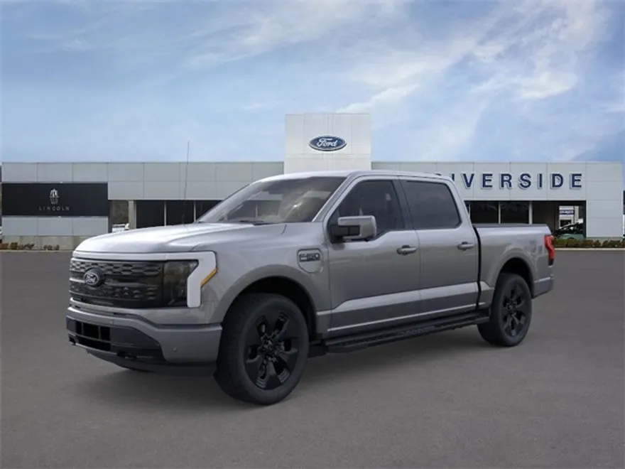 2025 Ford F-150 Lightning Platinum photo 1