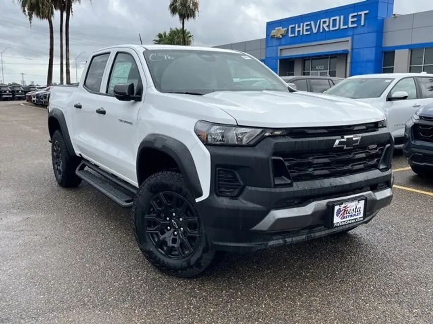 2025 Chevrolet Colorado Trail Boss photo 1