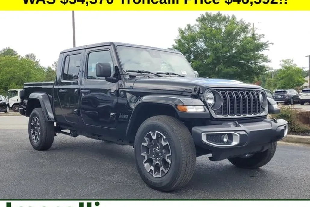 2025 Jeep Gladiator Sport S photo 1