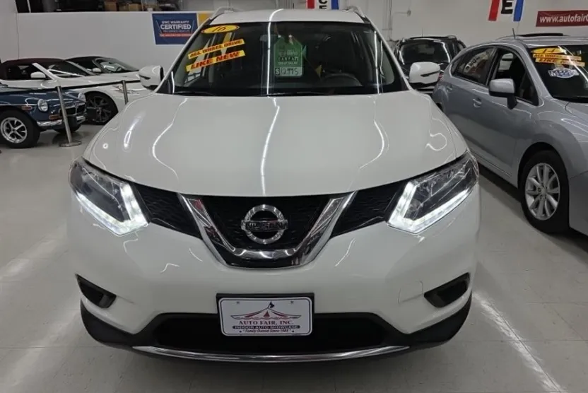 2016 Nissan Rogue S photo 1
