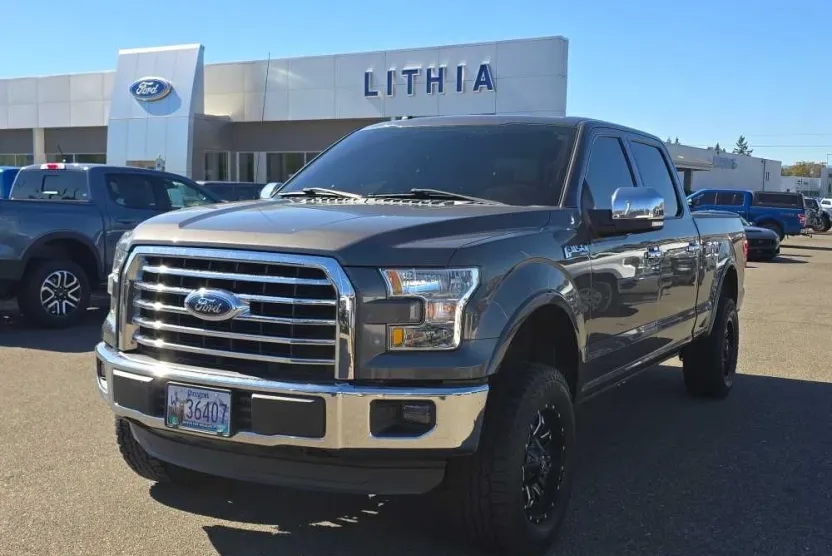 2016 Ford F-150 Lariat photo 1