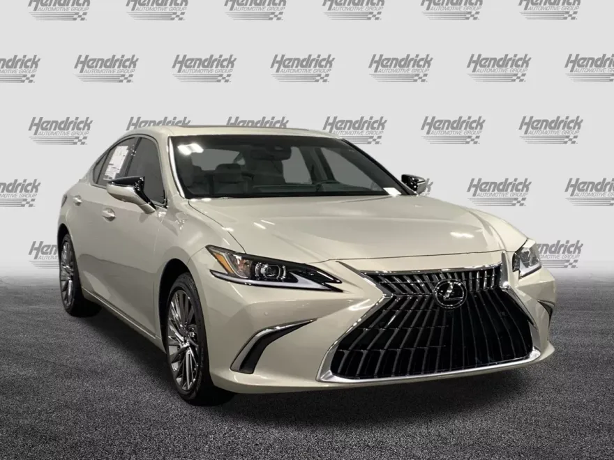 2025 Lexus ES 300h Luxury photo 1
