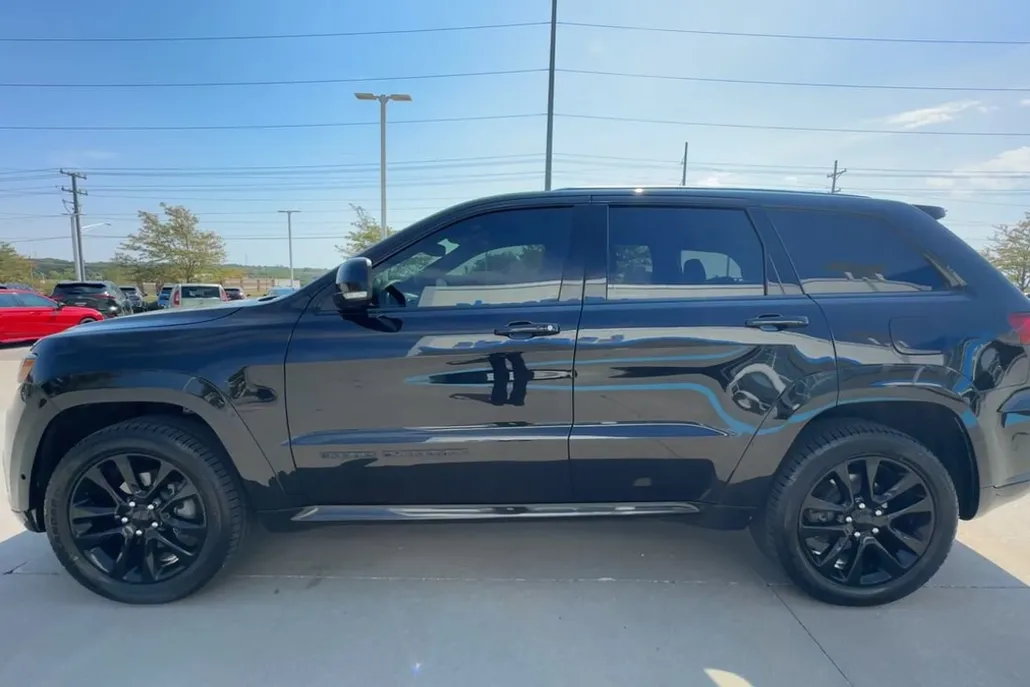 2018 Jeep Grand Cherokee High Altitude photo 1