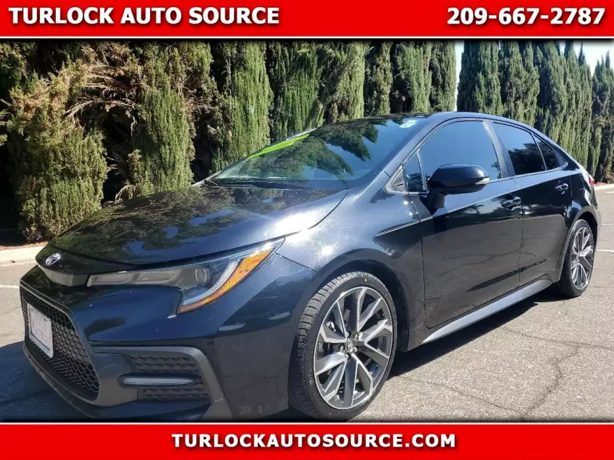 2021 Toyota Corolla SE photo 1