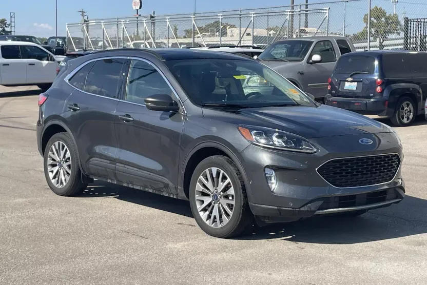 2019 Ford Escape S photo 1