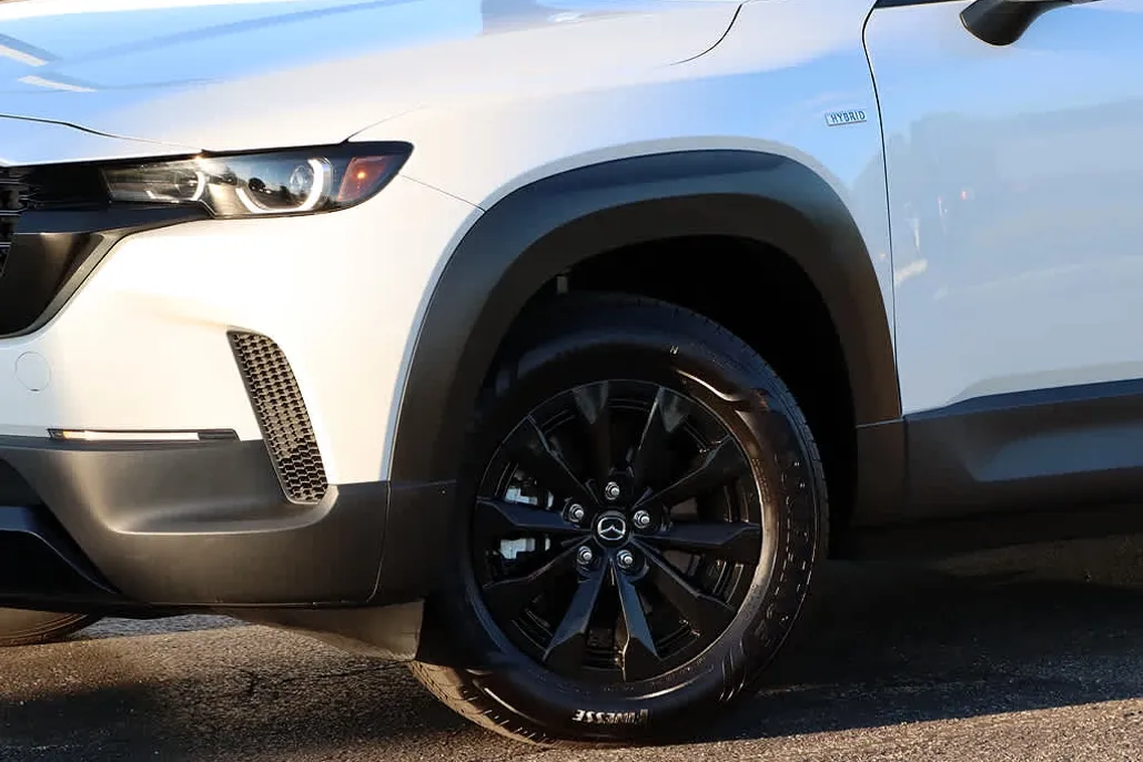 2025 Mazda CX-50 Premium photo 1