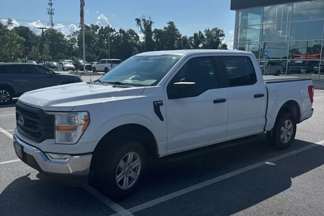 2021 Ford F-150 XL photo 1