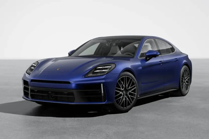 2026 Porsche Panamera 4 photo 1