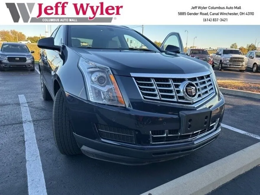2016 Cadillac SRX Luxury photo 1