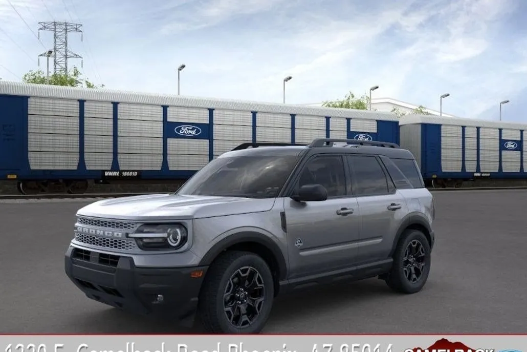 2025 Ford Bronco Sport Outer Banks photo 1