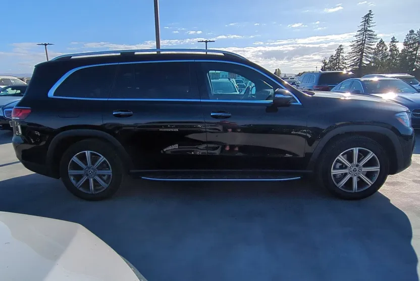 2021 Mercedes Benz GLS 4MATIC photo 1