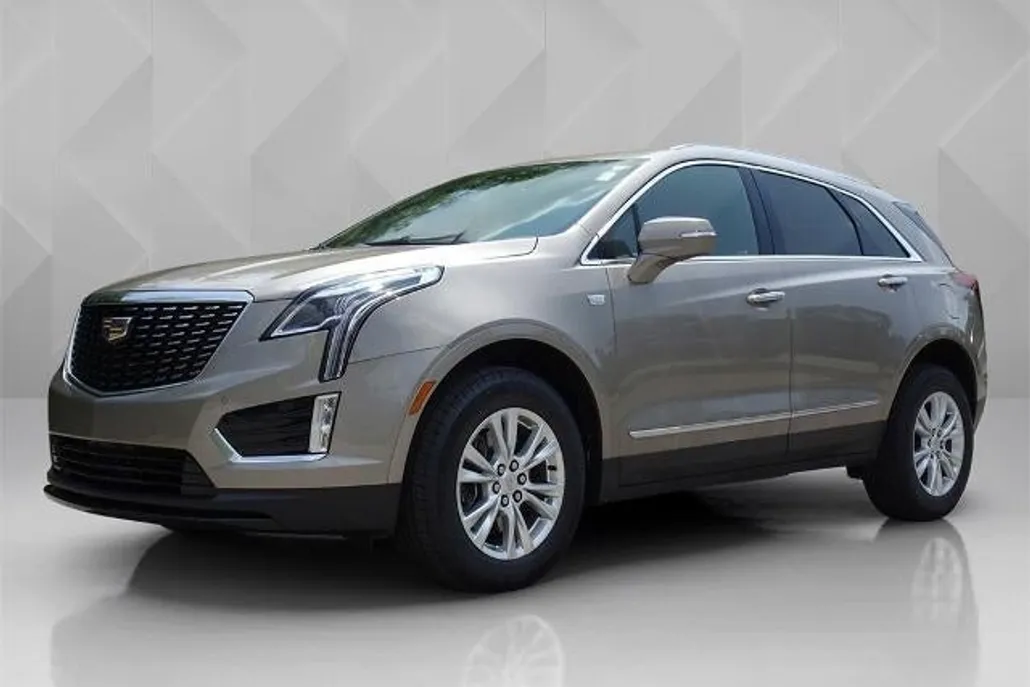 2022 Cadillac XT5 Luxury photo 1