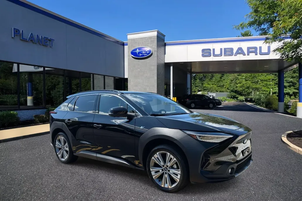 2023 Subaru Solterra Touring photo 1