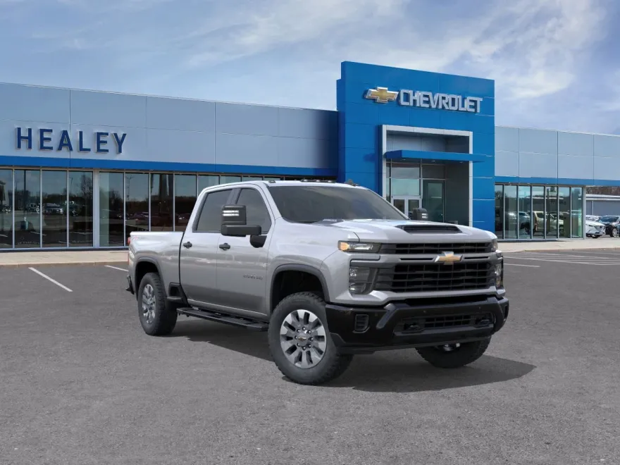 2026 Chevrolet Silverado 2500HD Custom photo 1