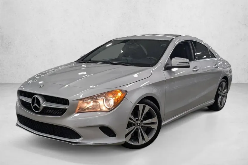 2019 Mercedes Benz CLA 250 photo 1