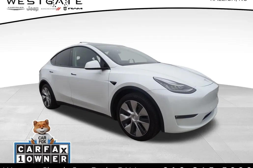2021 Tesla Model Y Long Range photo 1