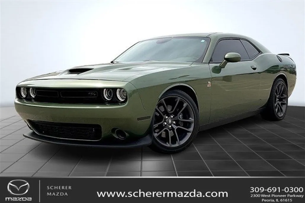 2022 Dodge Challenger R/T Scat Pack photo 1