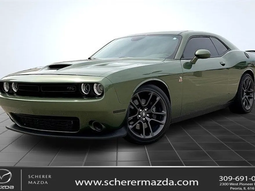 2022 Dodge Challenger R/T Scat Pack photo 1