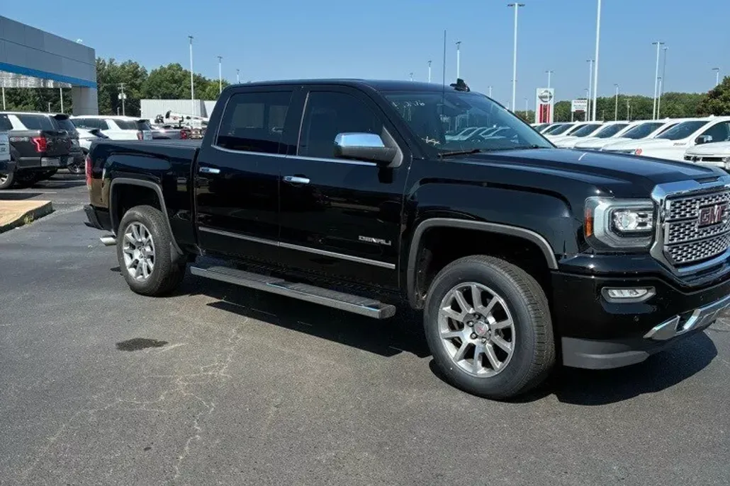 2017 Gmc Sierra 1500 Denali photo 1