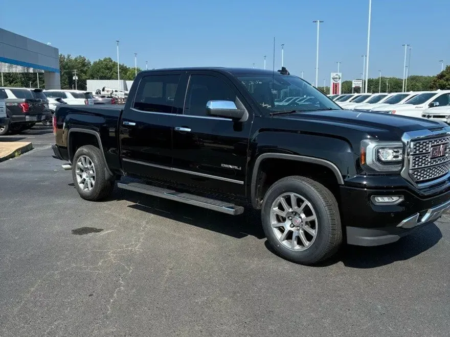 2017 Gmc Sierra 1500 Denali photo 1