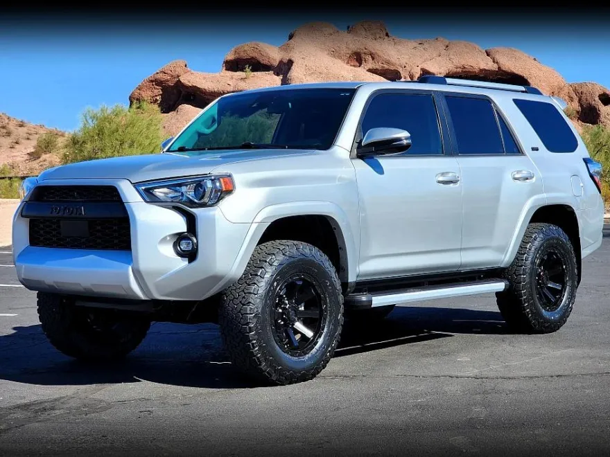 2021 Toyota 4Runner SR5 Premium photo 1