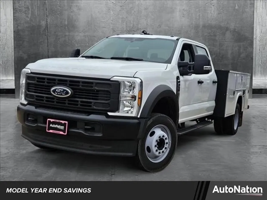 2024 Ford F-450 XL photo 1