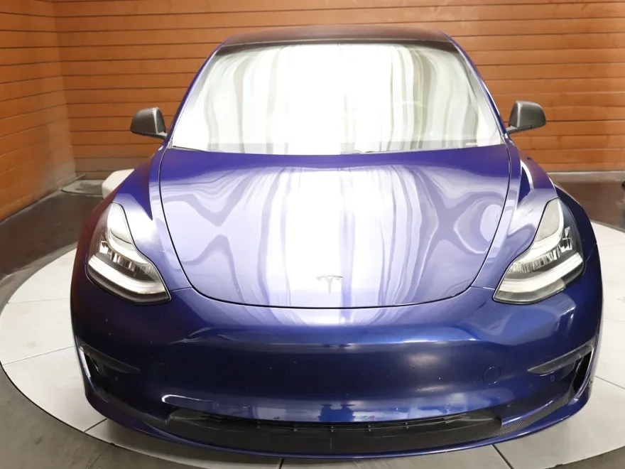 2018 Tesla Model 3 Long Range photo 1