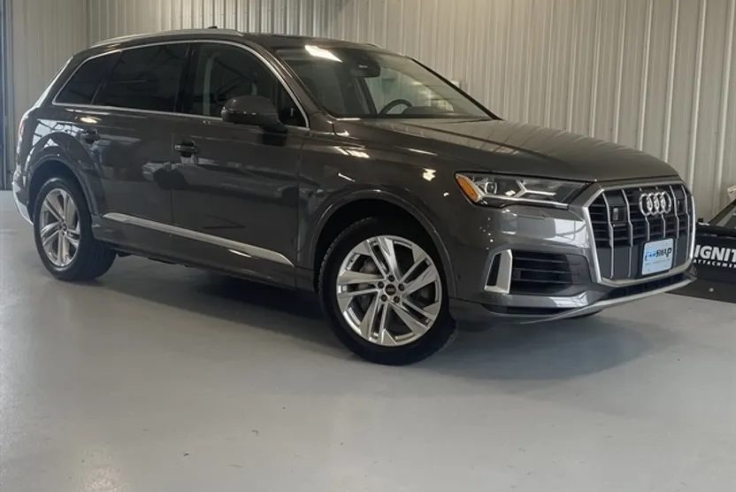 2023 Audi Q7 Premium Plus photo 1