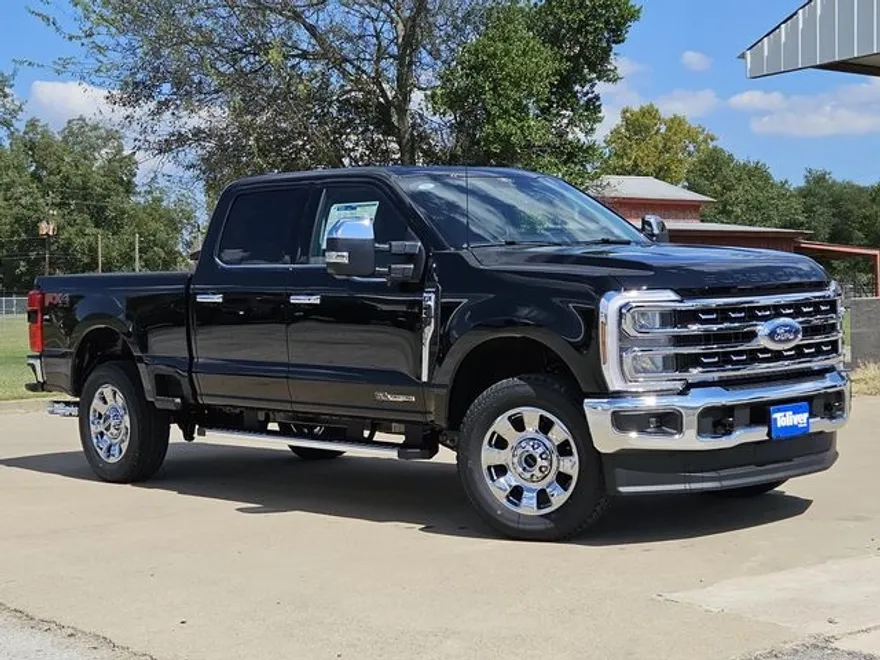 2026 Ford F-250 Lariat photo 1