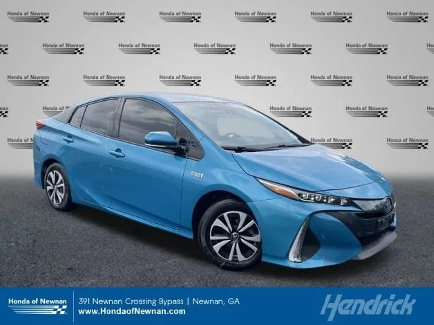 2018 Toyota Prius Prime Plus photo 1