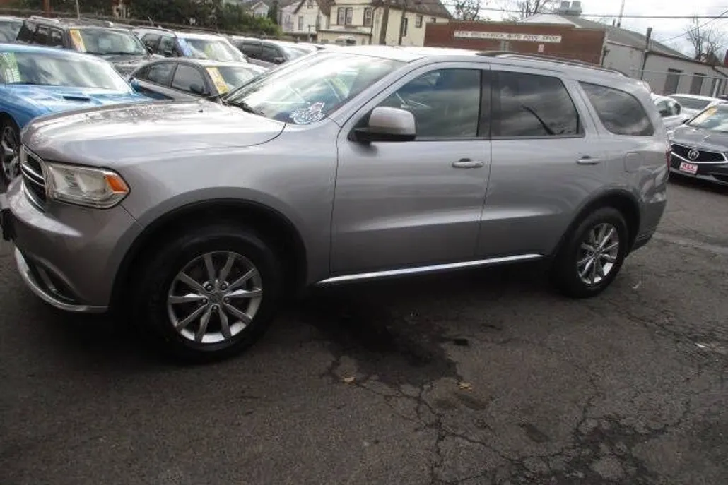 2017 Dodge Durango SXT Plus photo 1