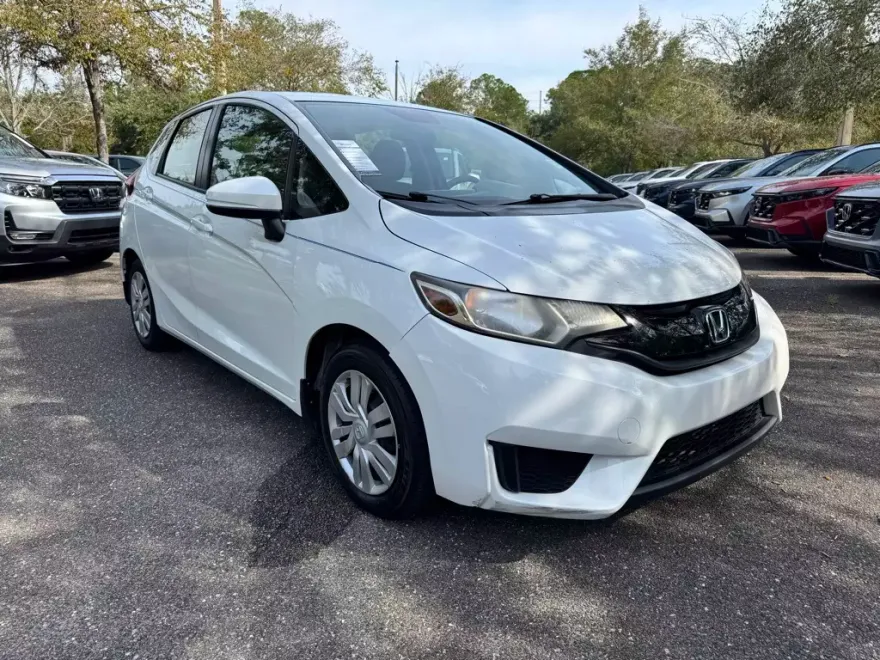 2016 Honda Fit LX photo 1