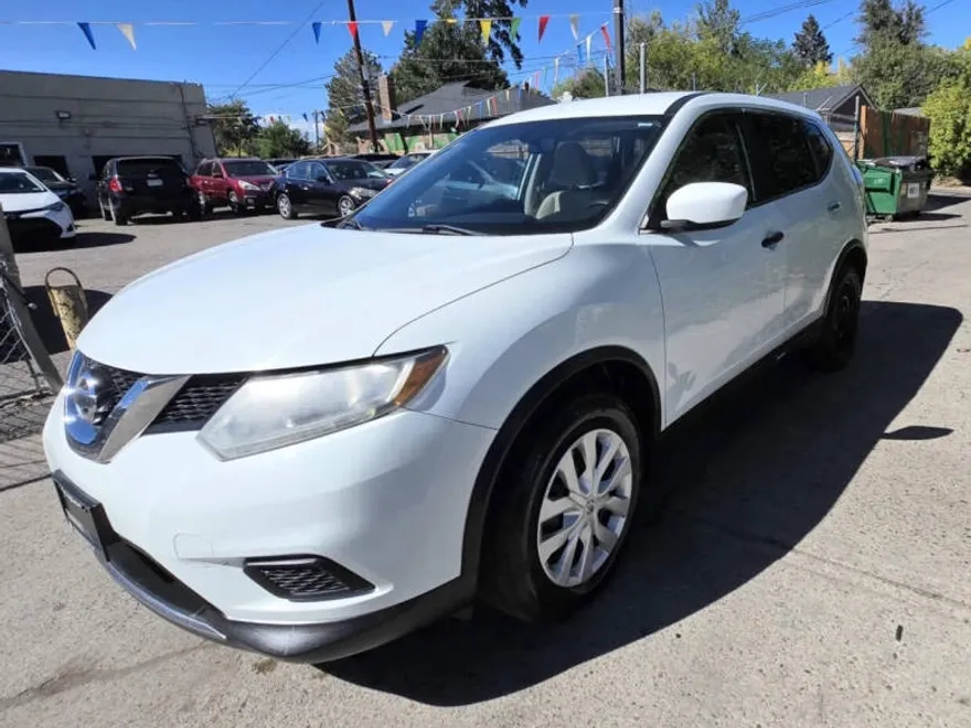 2016 Nissan Rogue S photo 1