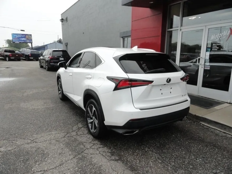 2018 Lexus NX 300 AWD photo 1