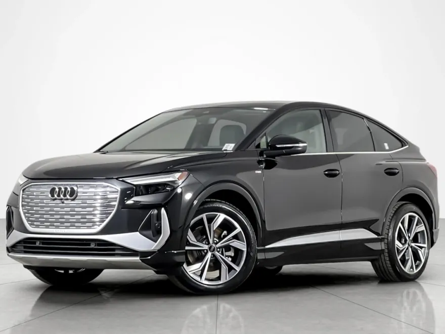 2025 Audi Q4 E-tron Sportback Premium 55 photo 1