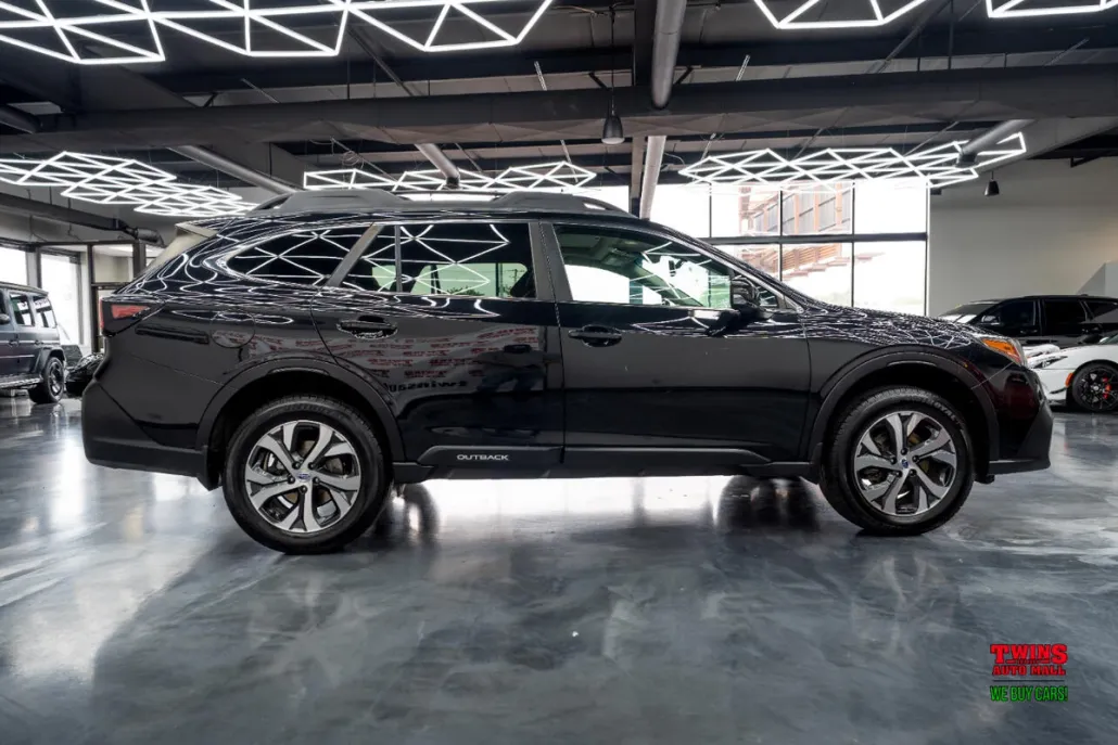 2021 Subaru Outback Limited photo 1
