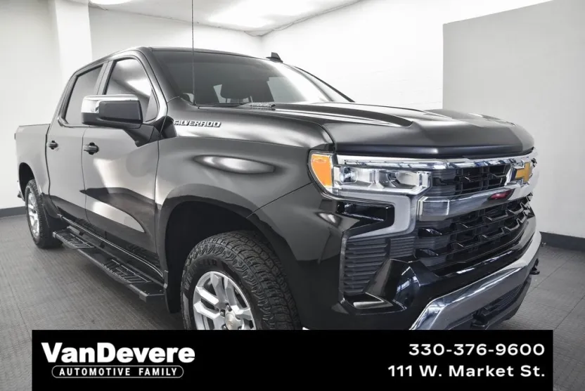 2024 Chevrolet Silverado 1500 LT Texas Edition photo 1