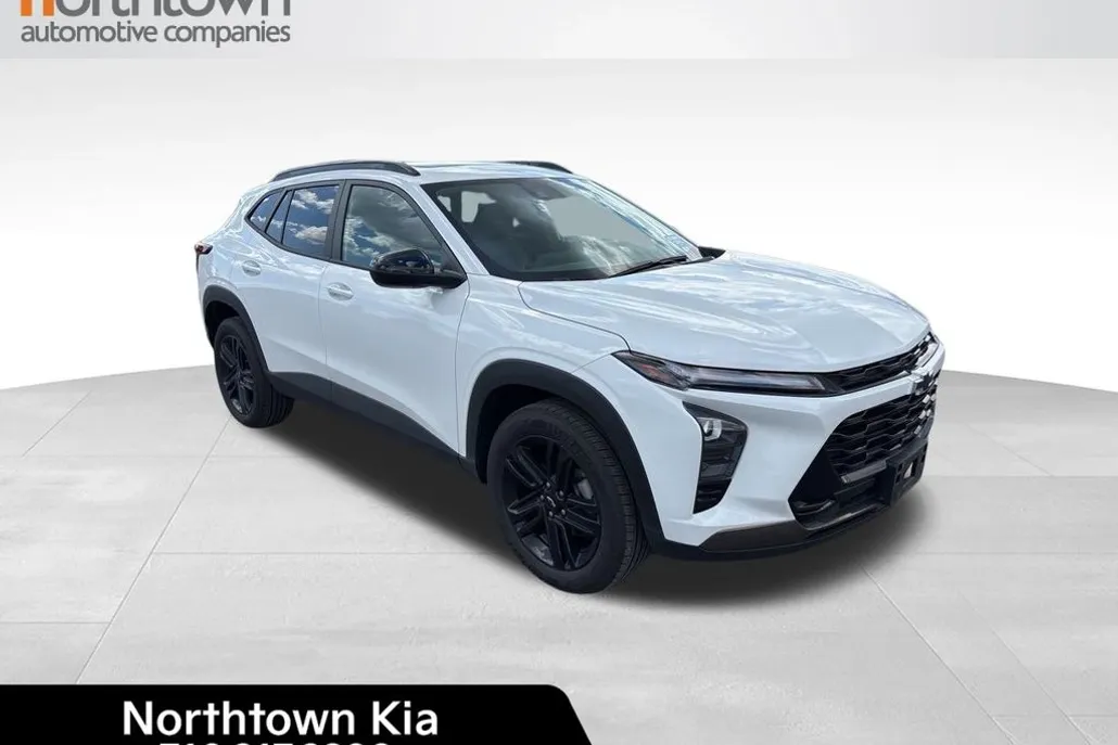 2024 Chevrolet Trax ACTIV photo 1